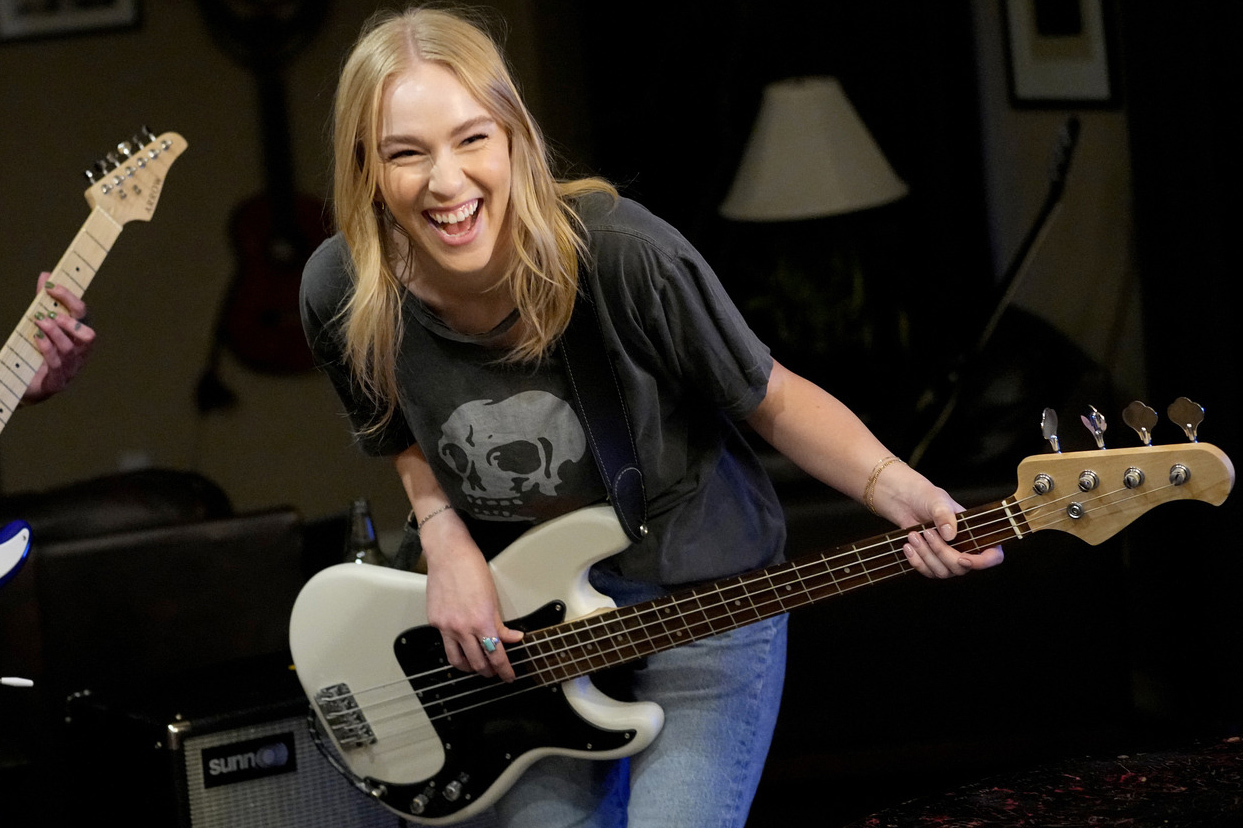 Gitara basowa: jak brzmi? Jaką basówkę kupić?