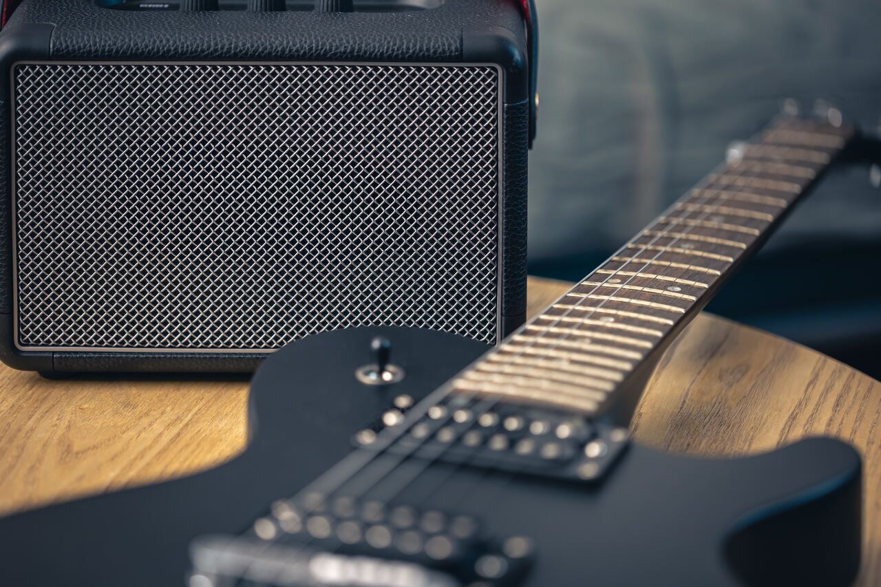 Zestaw gitarowy dla początkujących – dlaczego warto? Co wybrać?