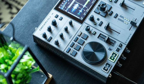 Denon DJ PRIME GO Plus - kontroler DJ