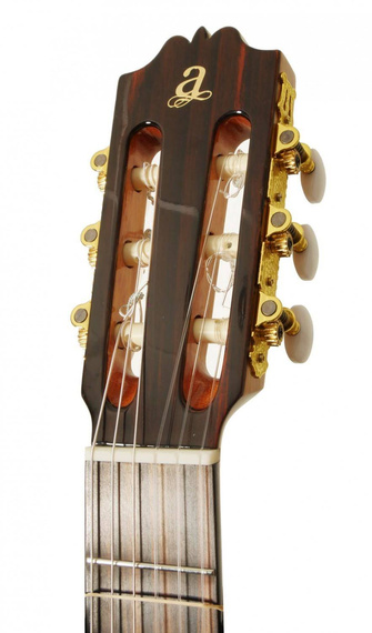 Admira A4 gitara klasyczna