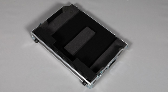 Zestaw Denon DJ Prime 4 kontroler HI-END + Case Barczak