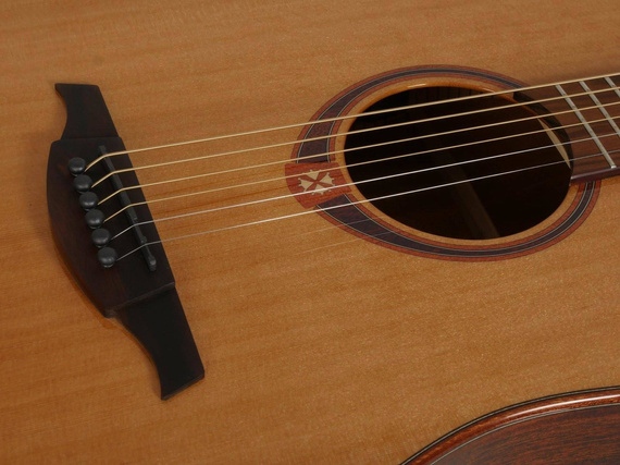 Lag T118DCE - gitara elektro-akustyczna Tramontane