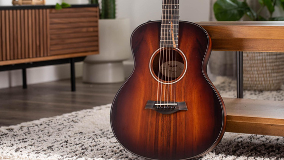 TAYLOR GS MINI-E KOA PLUS - GITARA ELEKTROAKUSTYCZNA